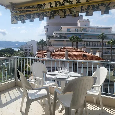Appartement Le Cambridge Juan